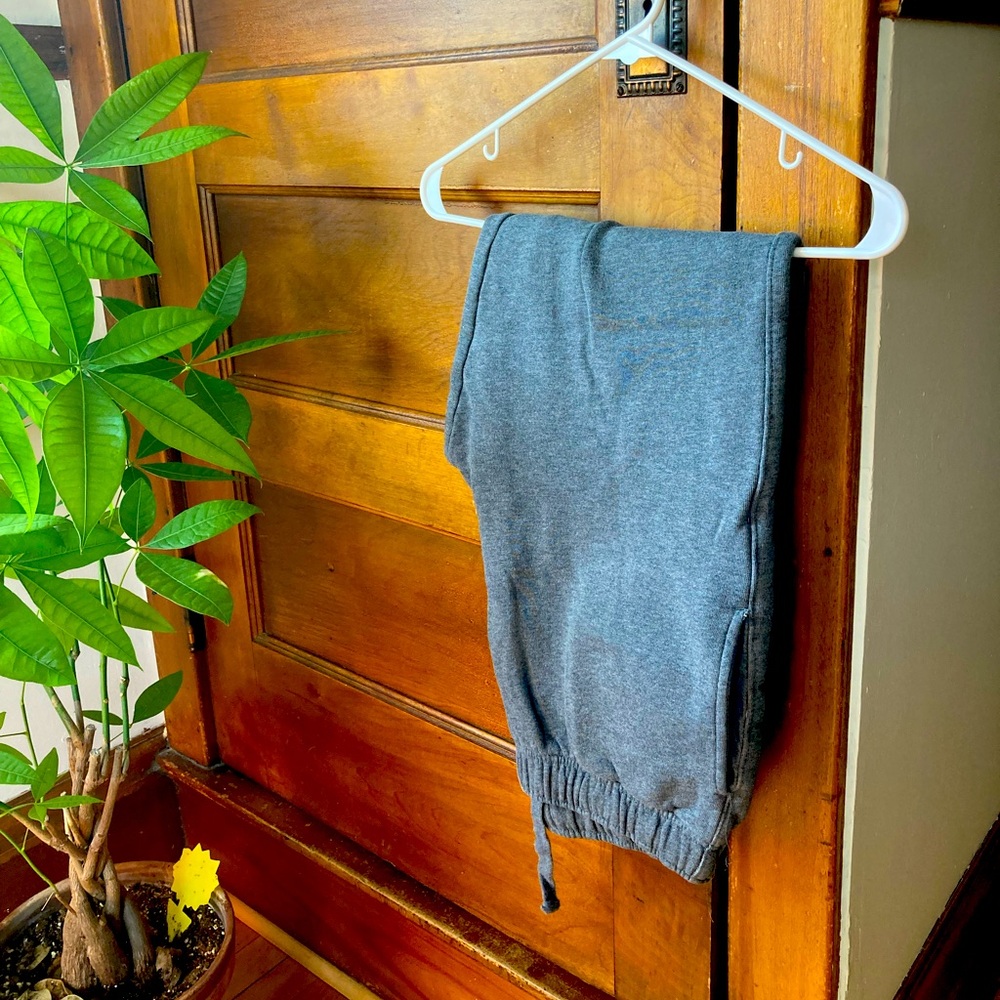LL Bean Grey Sweatpants (Size Small)